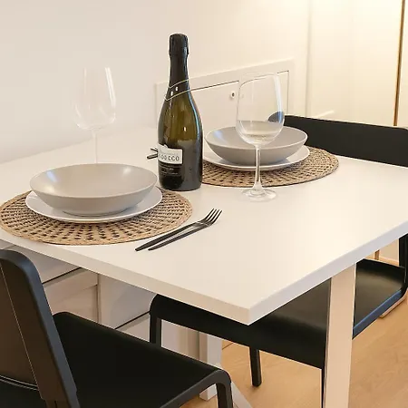 Centro - Design - Jr Con Terrazza - Ac - Wi Fi * טריאסטה