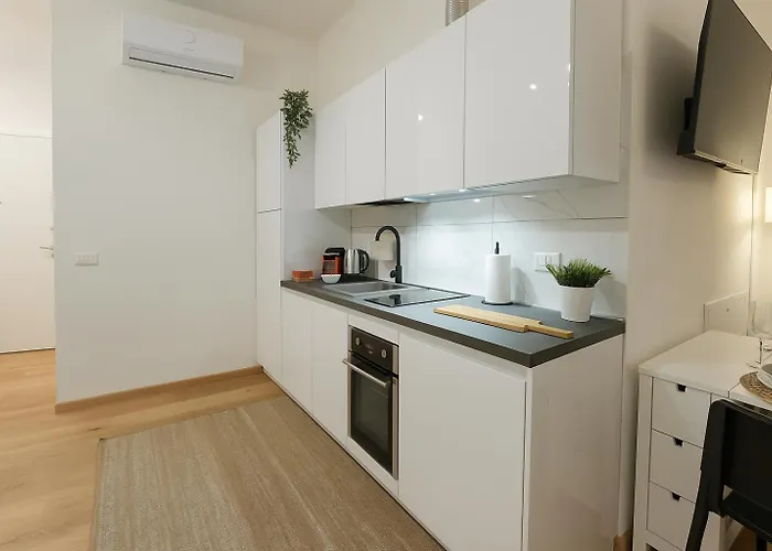 Centro - Design - Jr Con Terrazza - Ac - Wi Fi * Trieszt